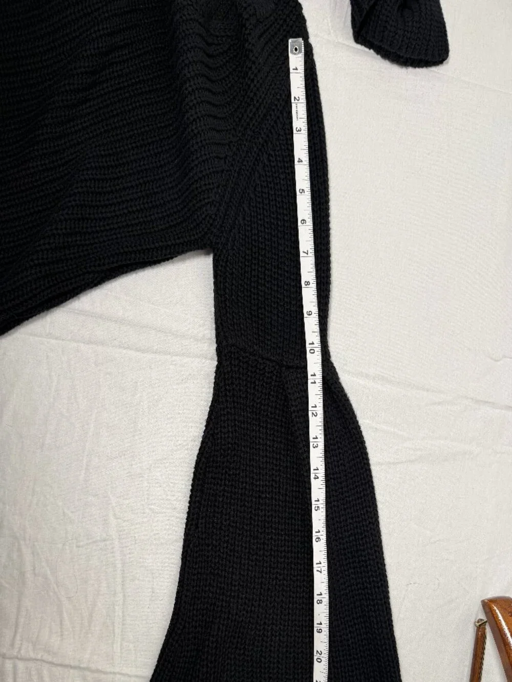 Free People Black Damsel Cable Knit V Neck Pullover and Long Bell Sleeves Sz M